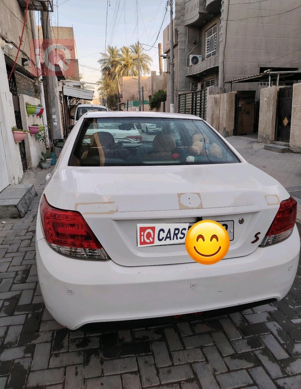 إيران خودرو دينا